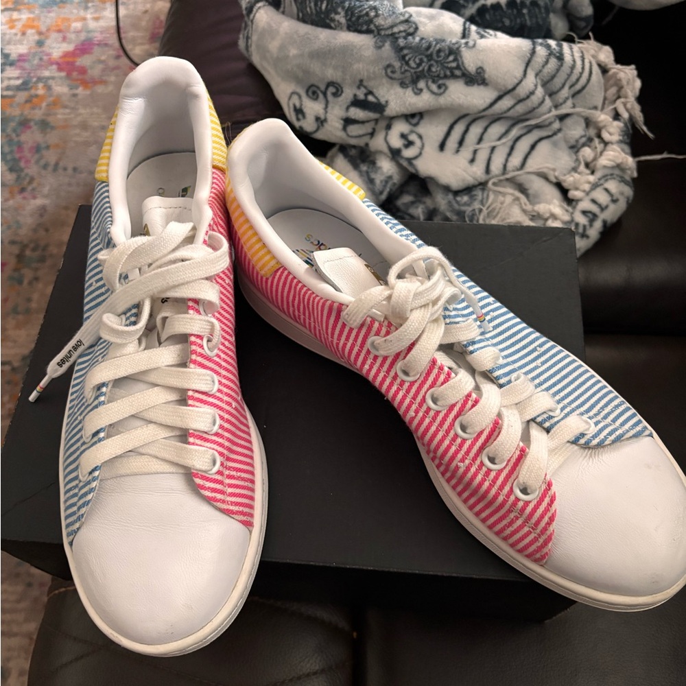 adidas love united Colorful Striped  Sneakers